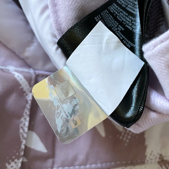 The North Face Women’s Plus Freedom Insulated Snow Pants - Picture 7 of 8